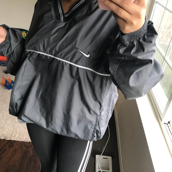 Nike Jackets & Blazers - Gray Nike pullover Windbreaker